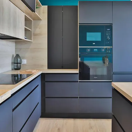 D'exception, Vue Mer, Au Pied De La דירה *