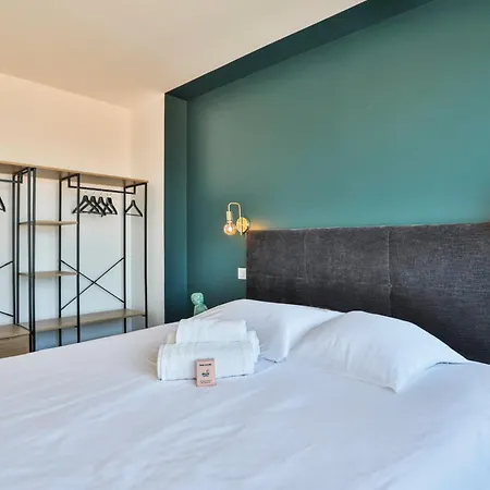 Miramar * 莱萨布勒-多洛讷