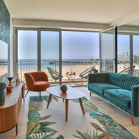 D'exception, Vue Mer, Au Pied De La דירה