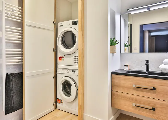 D'exception, Vue Mer, Au Pied De La