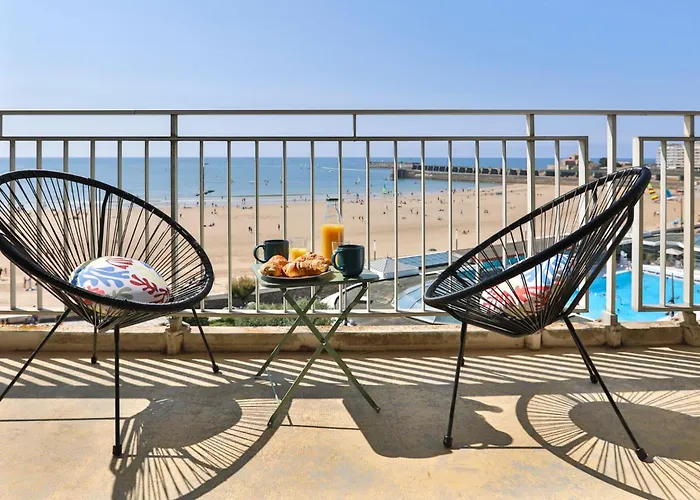 D'exception, Vue Mer, Au Pied De La アパート *